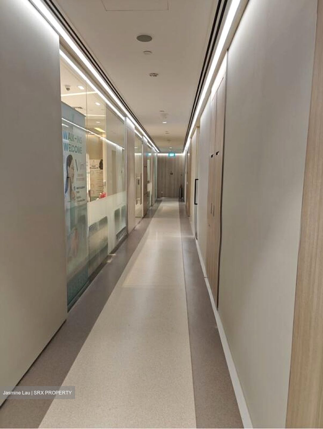 COURTYARD BY MARRIOTT SINGAPORE NOVENA (D12), Retail #524673081